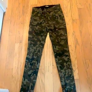 Gianni bini camo pants